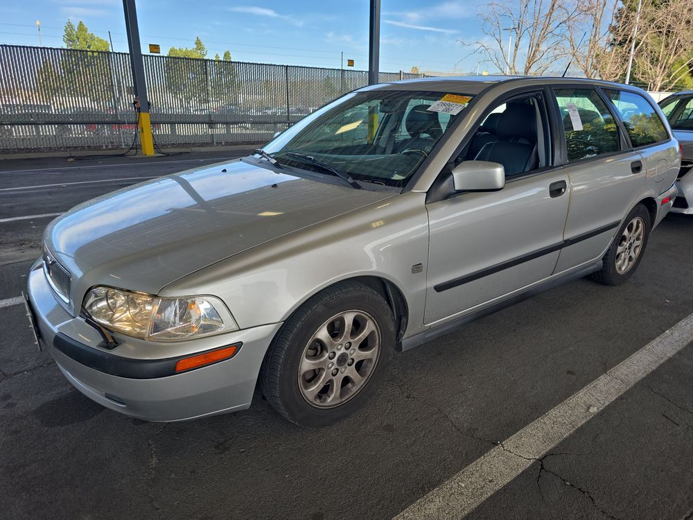 Volvo V40