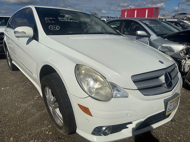 Mercedes-Benz R-Class