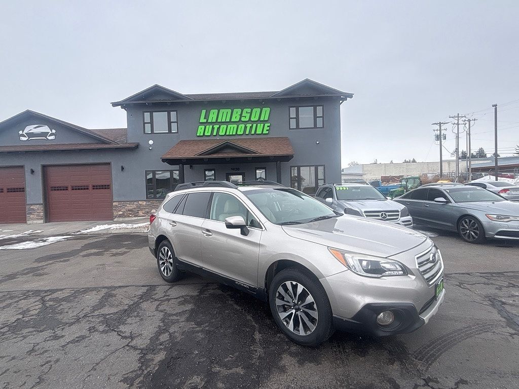 2017 SUBARU Outback