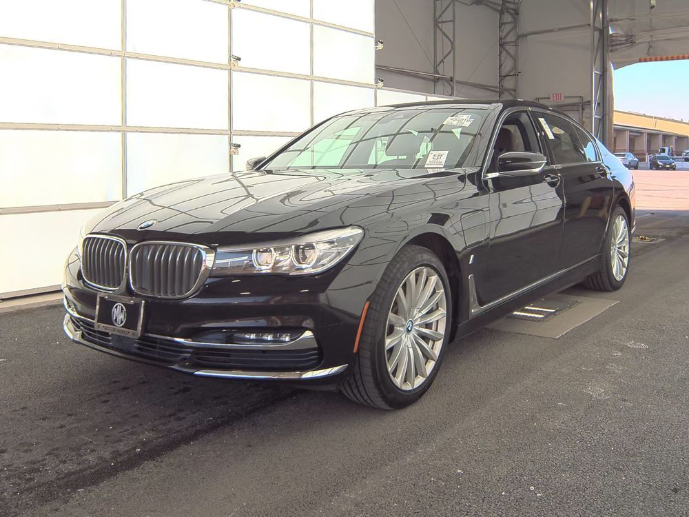 BMW 740e
