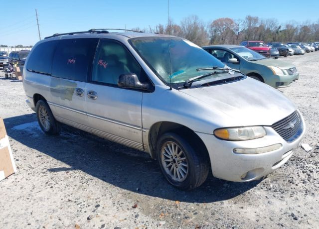 Chrysler Town and Country
