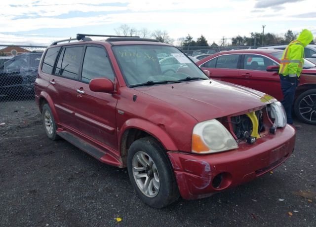 Suzuki XL7