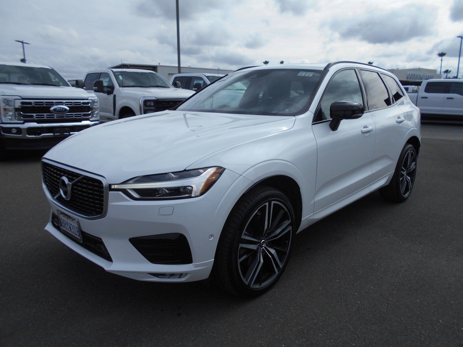 2020 VOLVO XC60