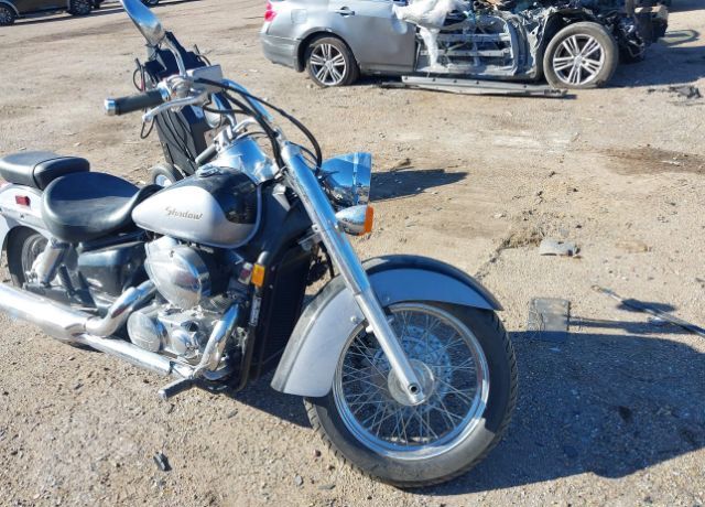 Honda VT750 (Shadow Aero)