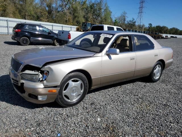 Lexus LS