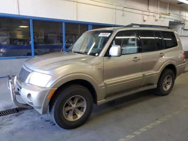 Mitsubishi Montero