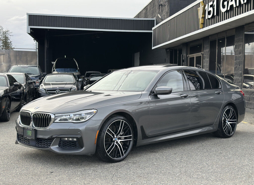 BMW 750i