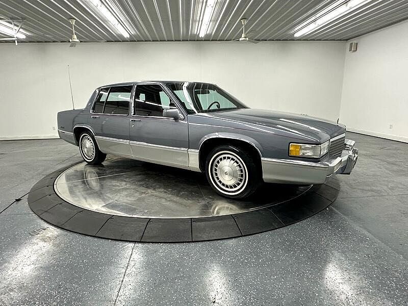 Cadillac Deville