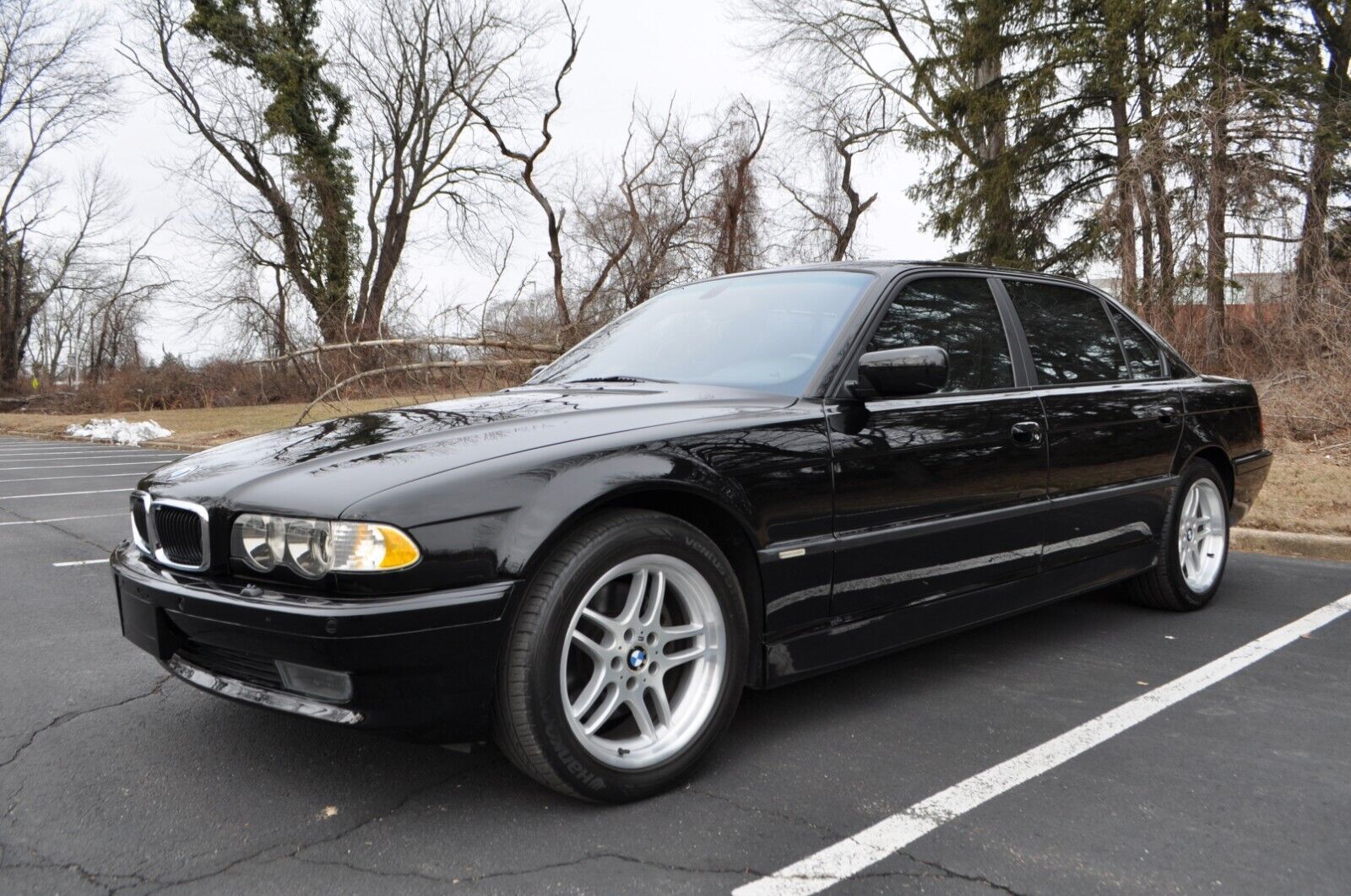 BMW 750i