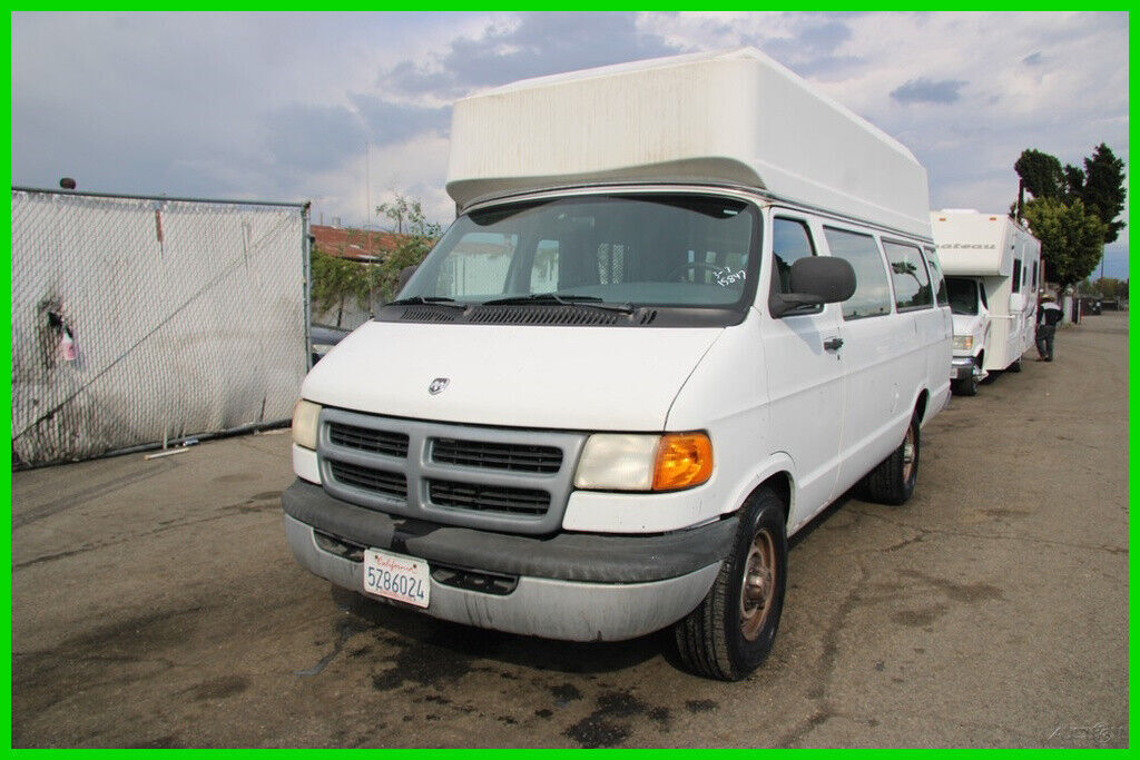 Dodge Ram Van
