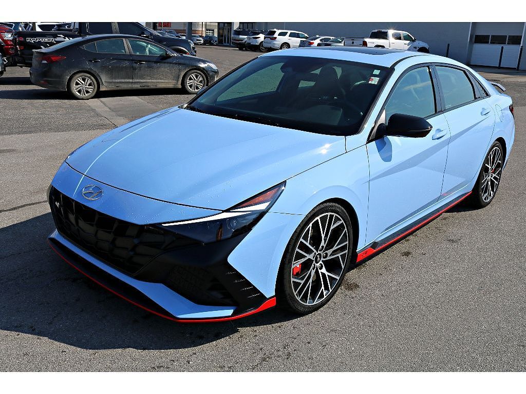 HYUNDAI
