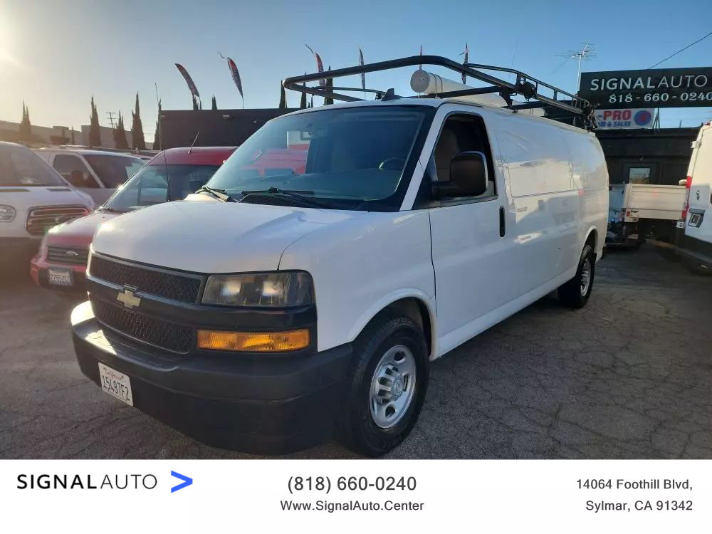 2018 CHEVROLET Express