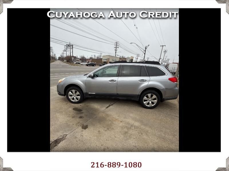 2011 SUBARU Outback