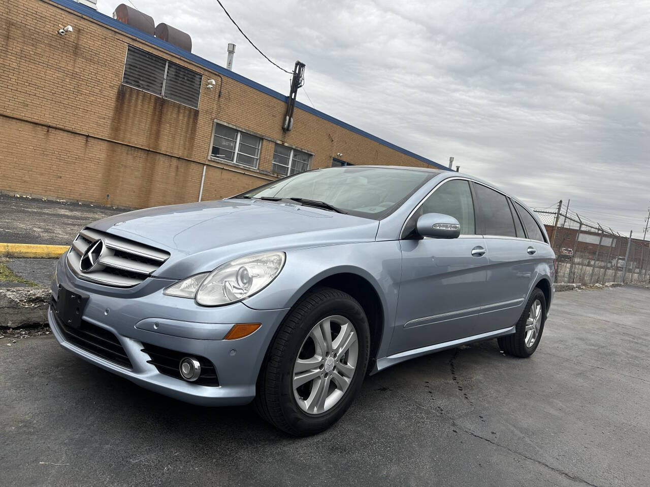 Mercedes-Benz R-Class