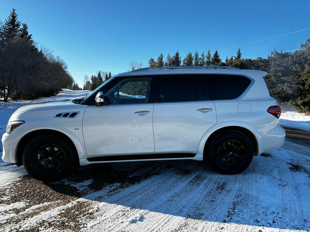 Infiniti QX80