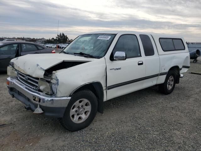 Toyota T100