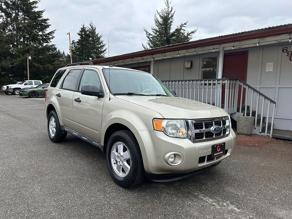 2010 FORD Escape