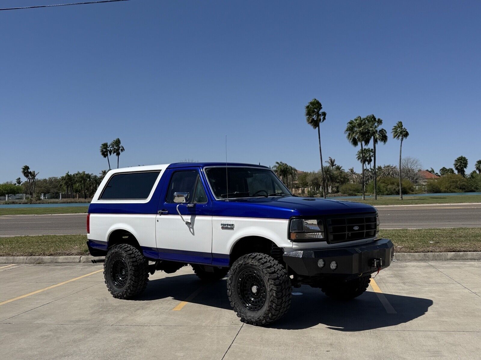 Ford Bronco