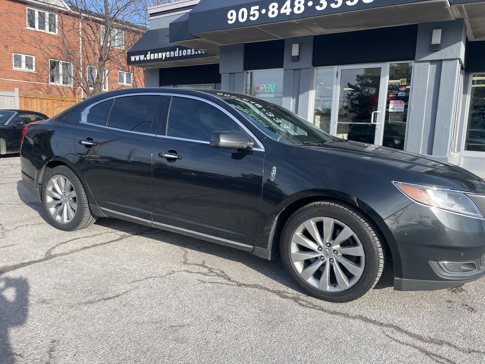 Lincoln MKS