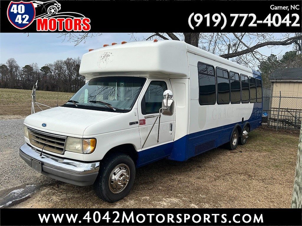Ford E-350