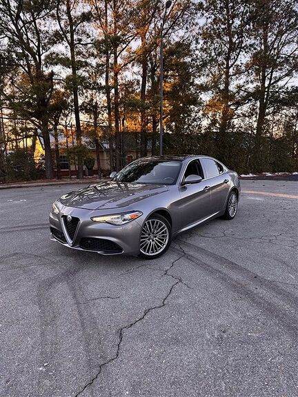 2017 ALFA ROMEO Giulia