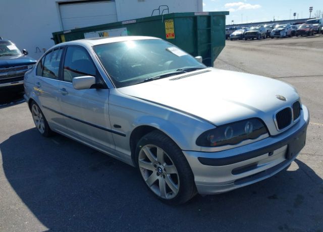BMW 328i