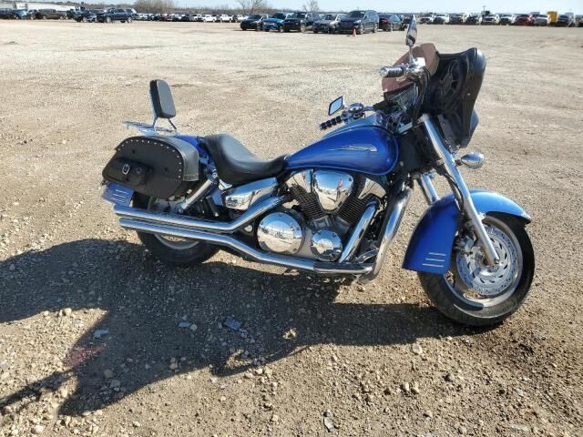 Honda VTX1300R