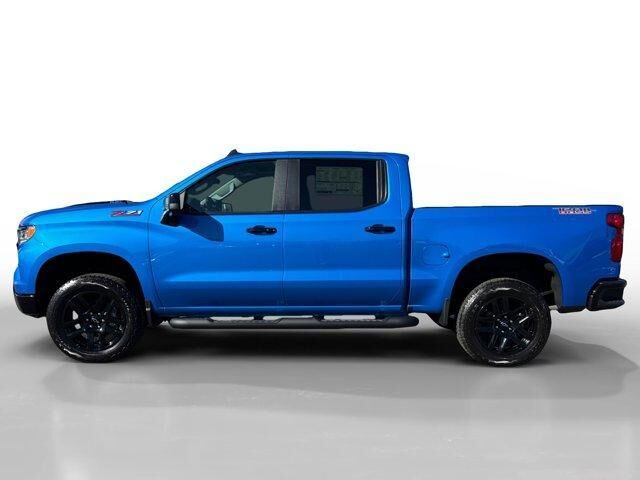 2025 CHEVROLET Silverado