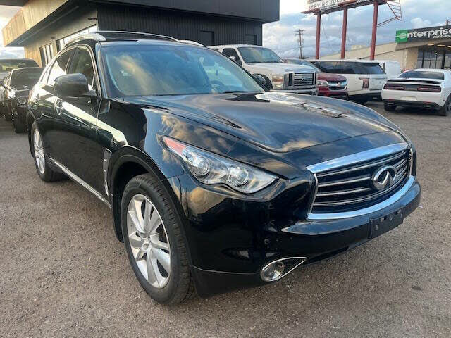 Infiniti FX37