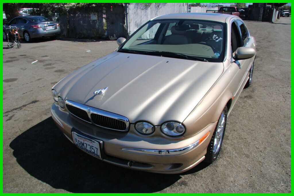 Jaguar X-Type
