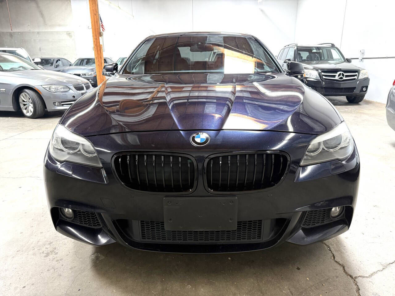 BMW 528i