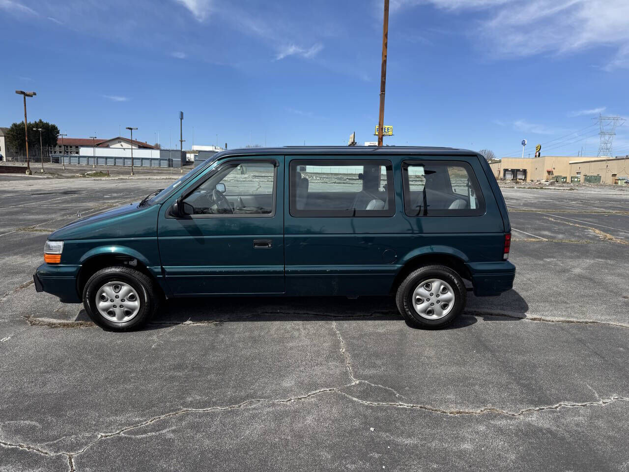 Dodge Caravan