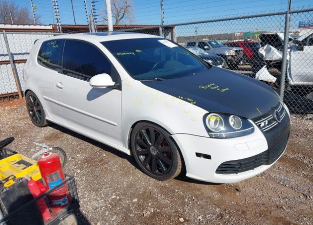 Volkswagen R32