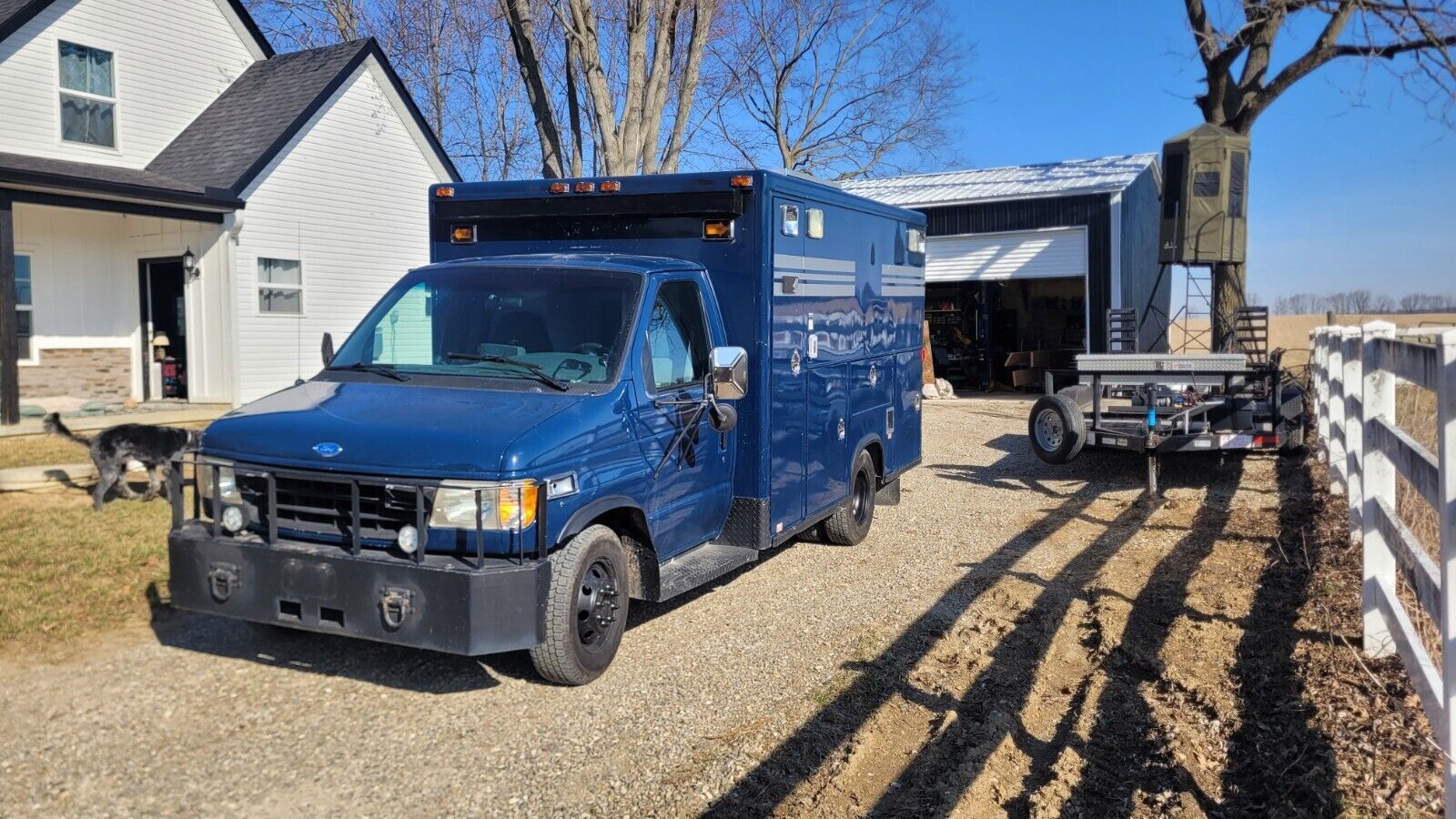 Ford E-350