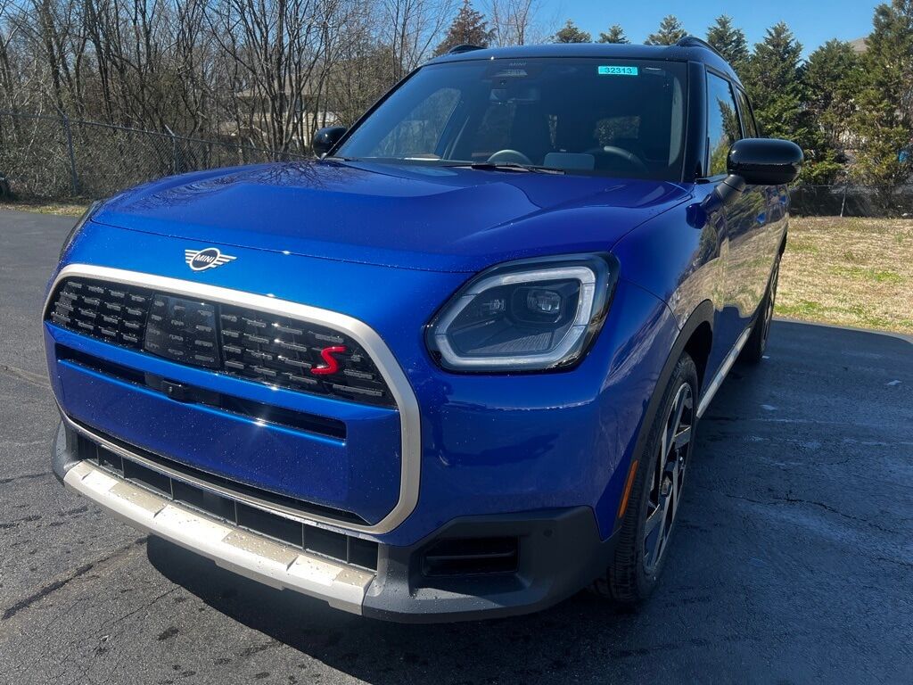 2025 MINI Countryman