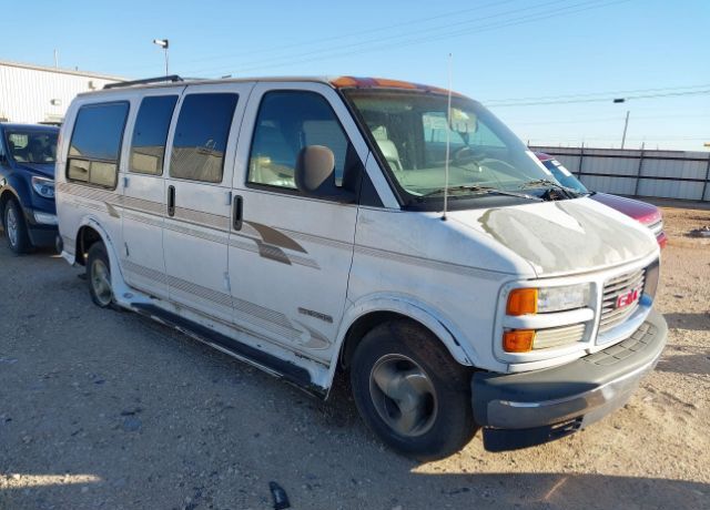 GMC Savana