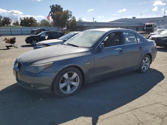 BMW 525i