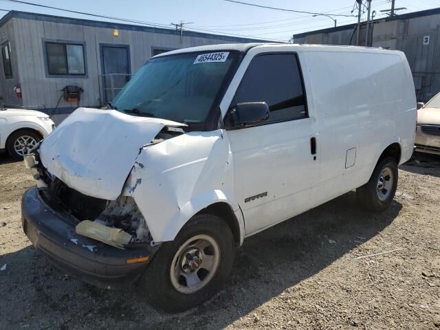 GMC Safari