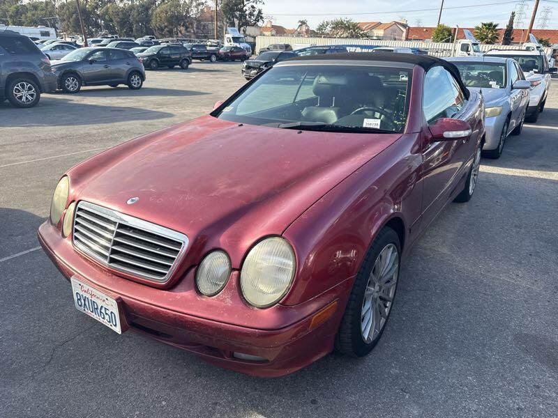 MERCEDES-BENZ