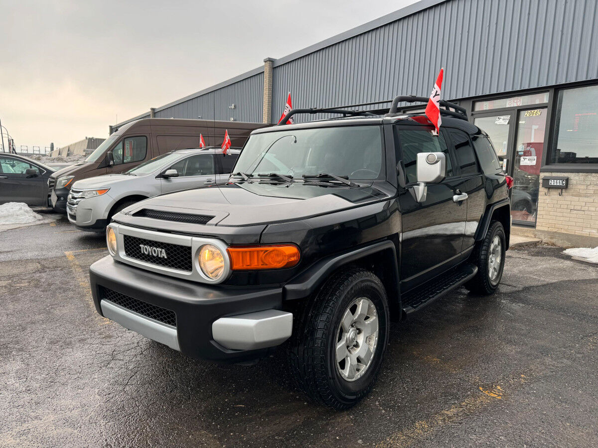 Toyota FJ Cruiser
