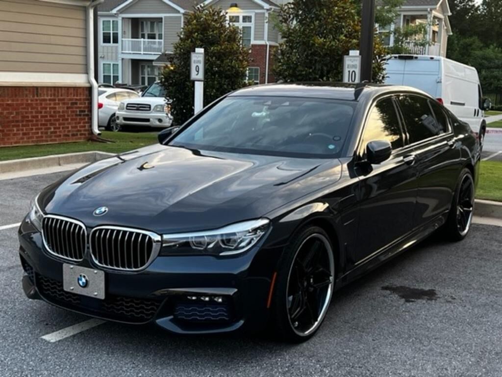 BMW 740e