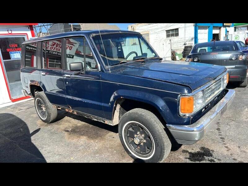Isuzu Trooper