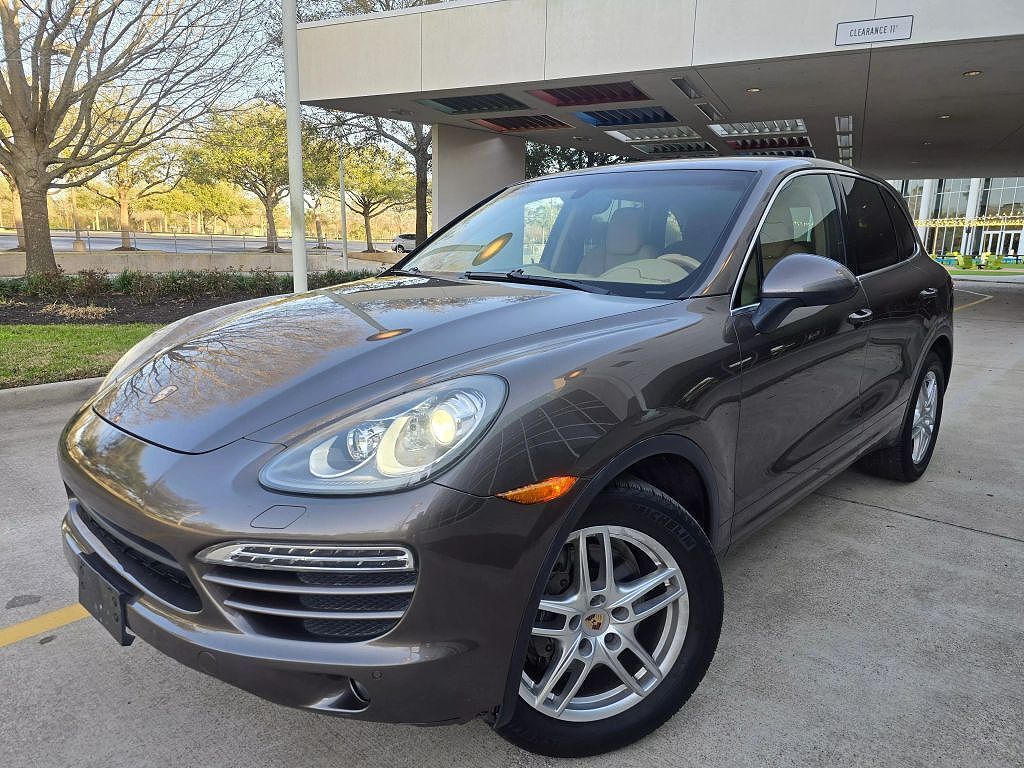2014 PORSCHE Cayenne