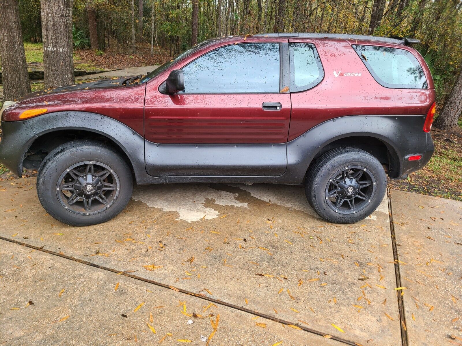 ISUZU