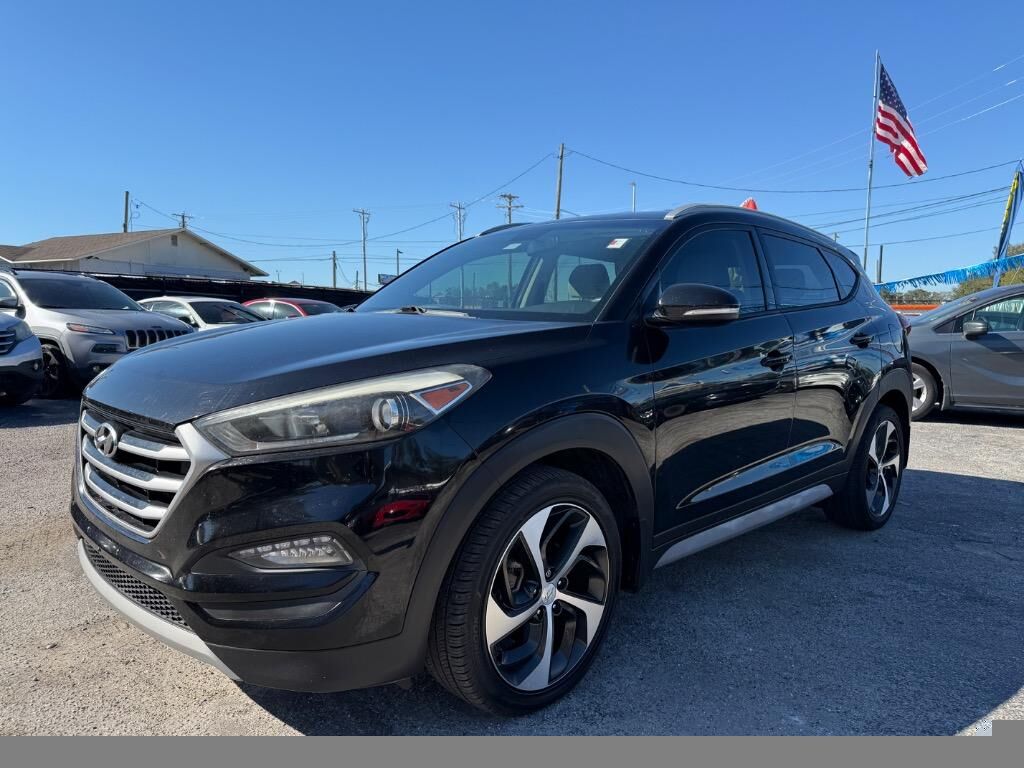 2017 HYUNDAI Tucson