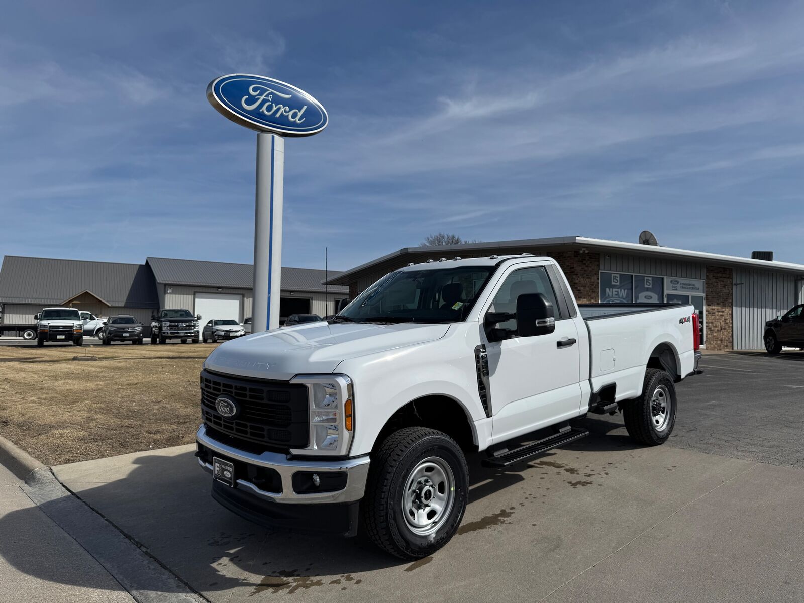 2025 FORD F-350