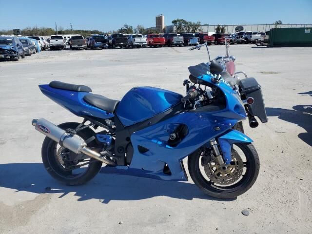 Suzuki GSX-R750K