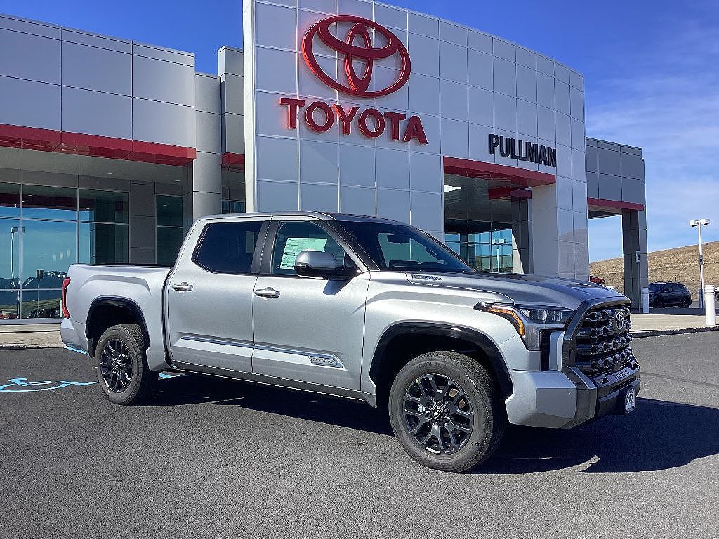 2025 TOYOTA Tundra