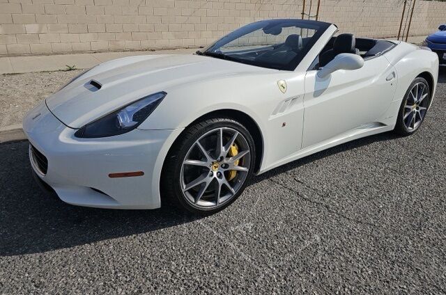 Ferrari California