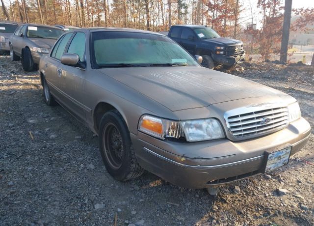 Ford Crown Victoria